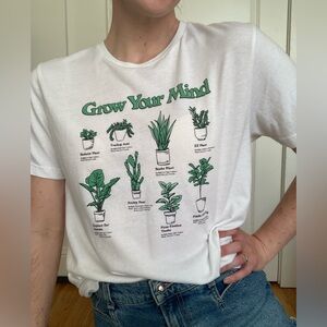Old Navy Grow your mind plant graphic t-shirt